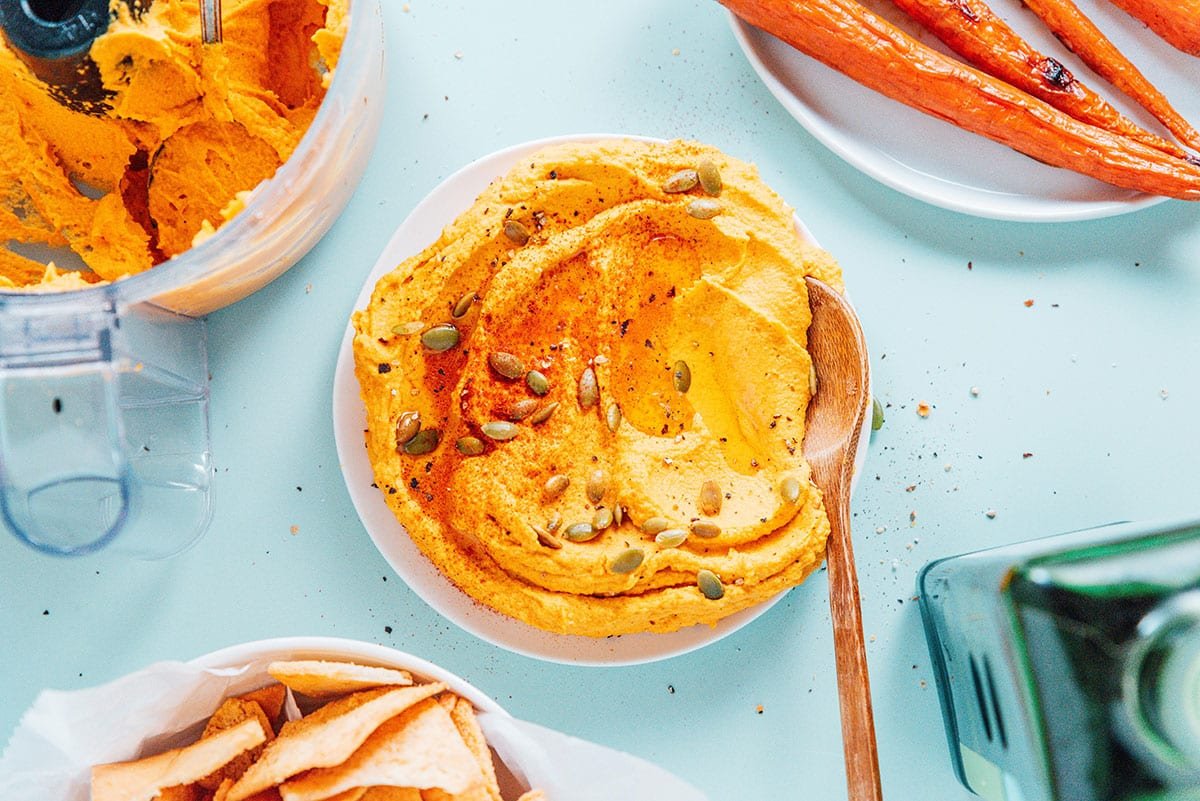 Carrot and Hummus