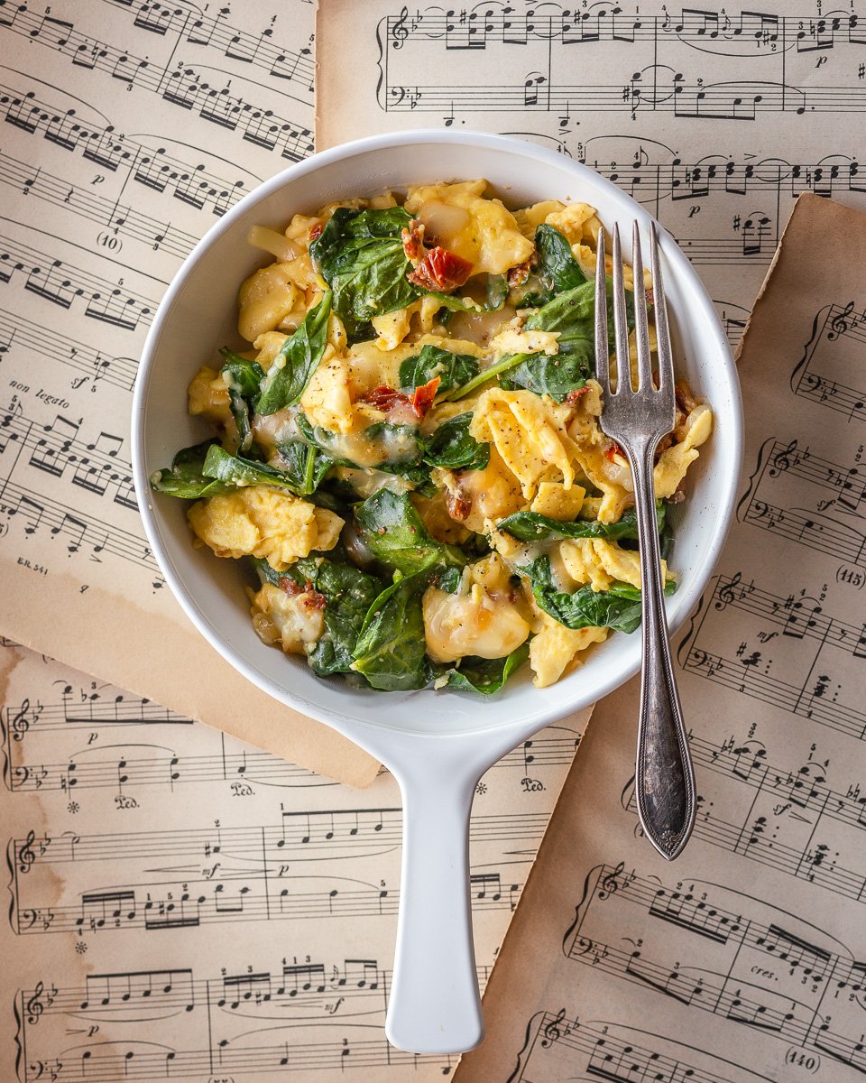 Spinach and Tomato Scramble