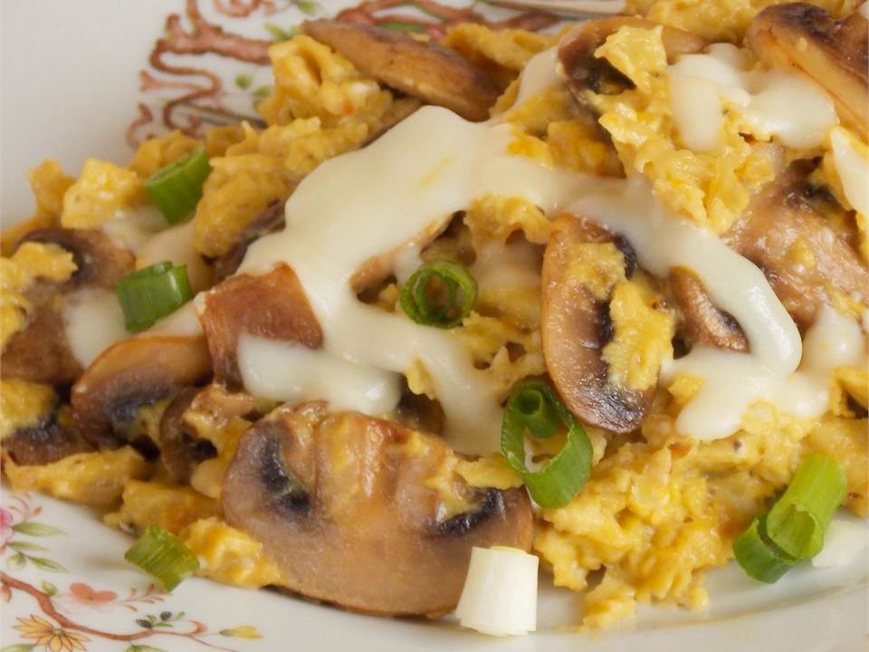 Mushroom and Onion Scramble