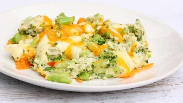 Broccoli and Cheddar Scramble